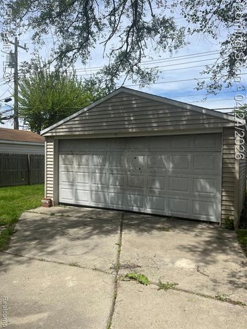 25556 Elsinore, Redford, MI 48239