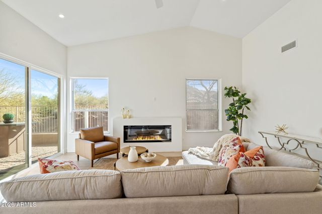 11222 E OBERLIN Way, Scottsdale, AZ 85262