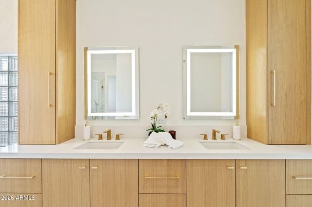 11222 E OBERLIN Way, Scottsdale, AZ 85262