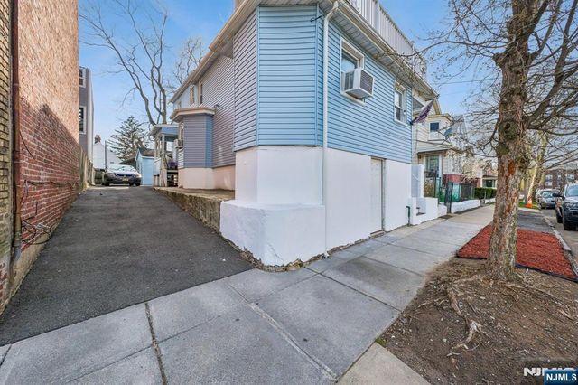 416 Frankfort Street, Orange, NJ 07050