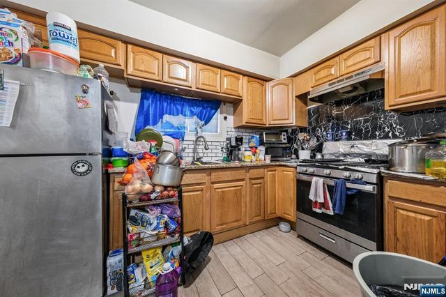 416 Frankfort Street, Orange, NJ 07050