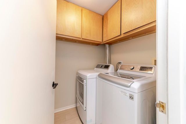 1408 W Crane Street 5, Arlington Heights, IL 60004