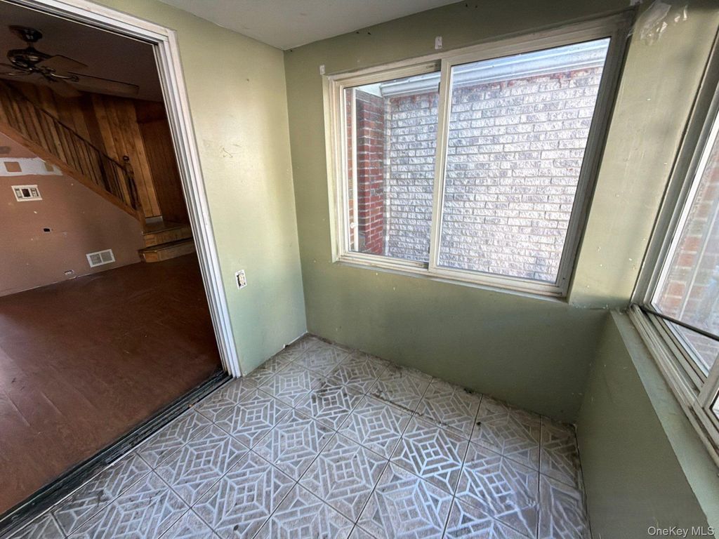118-19 152nd Street, Jamaica, NY 11434 — photo 4