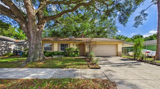 711 REGENT CIRCLE S, Brandon, FL 33511