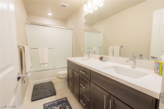 6844 Vista Roma Avenue, Las Vegas, NV 89139