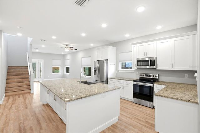 1712 31ST AVENUE N, St Petersburg, FL 33713