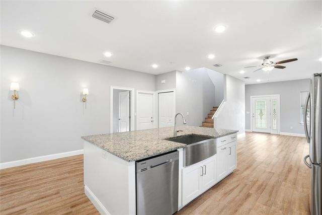 1712 31ST AVENUE N, St Petersburg, FL 33713