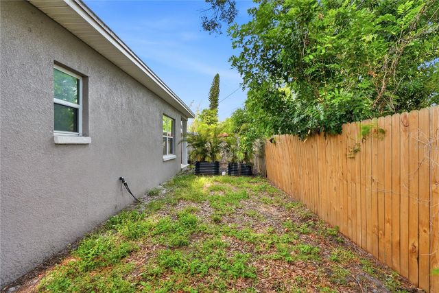 1712 31ST AVENUE N, St Petersburg, FL 33713