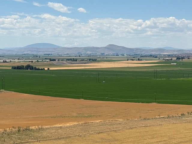 17550 Maupin Road, Malin, OR 97632