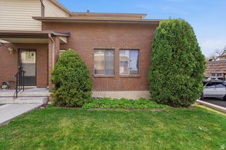 1113 COUNTRY HILLS DR #E1, Ogden, UT 84403