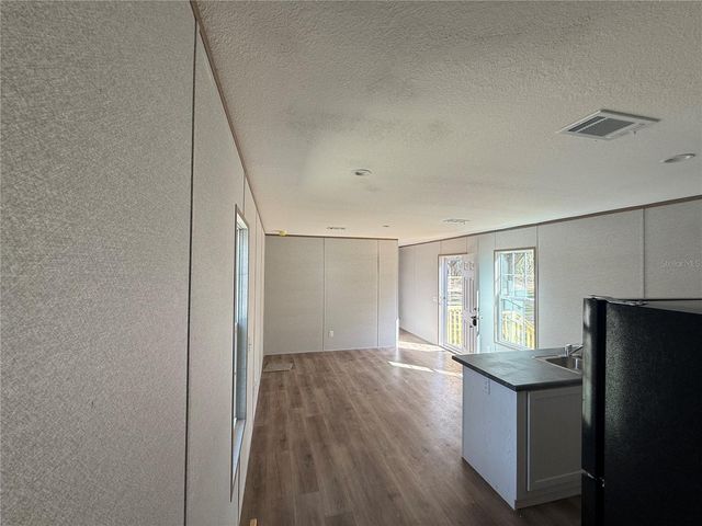 7626 SE 183RD AVENUE ROAD, Ocklawaha, FL 32179