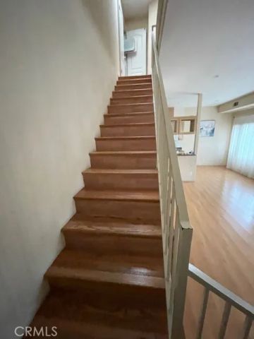 4809 Kester, Los Angeles, CA 91403
