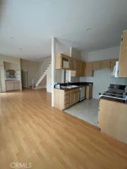 4809 Kester, Los Angeles, CA 91403