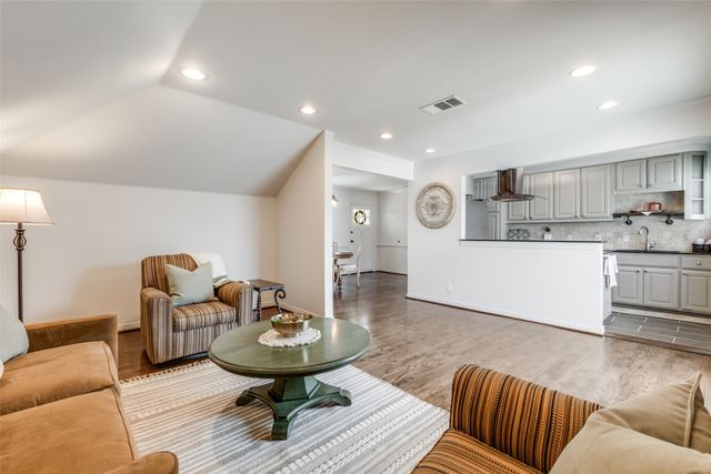 8811 Santa Clara Drive, Dallas, TX 75218