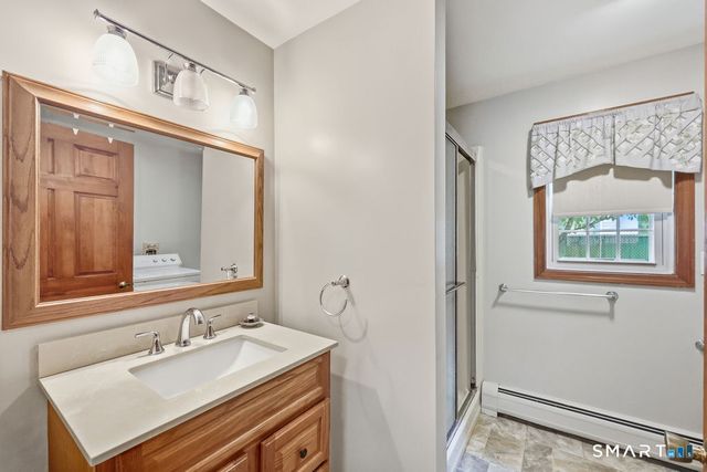 55 Edwards Street, Manchester, CT 06042
