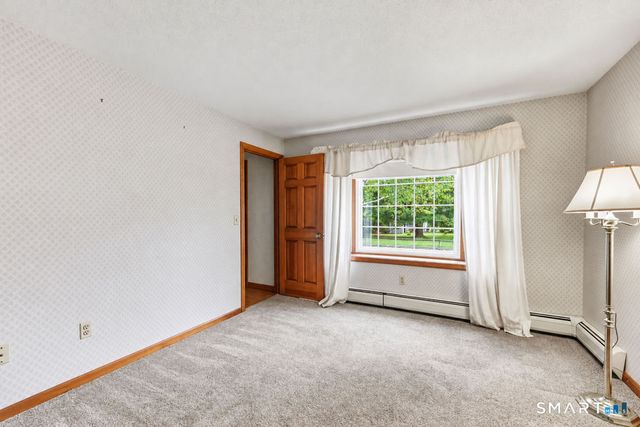 55 Edwards Street, Manchester, CT 06042