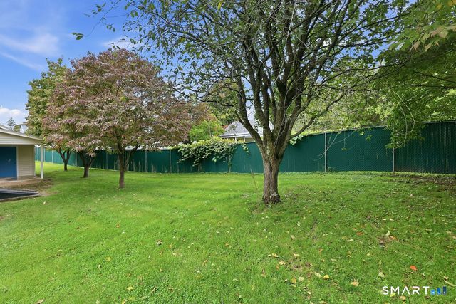55 Edwards Street, Manchester, CT 06042
