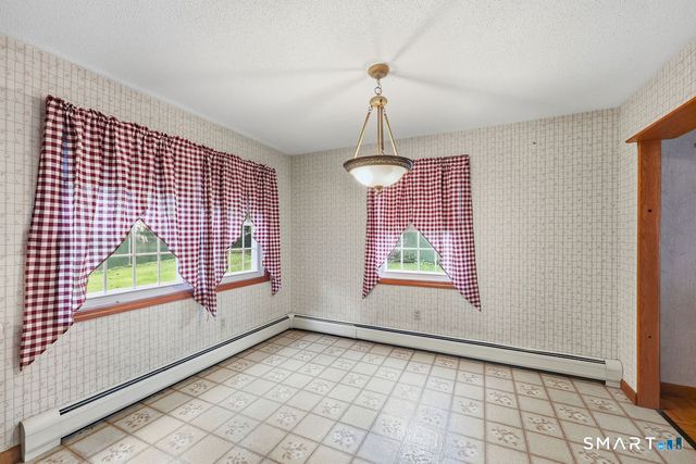 55 Edwards Street, Manchester, CT 06042