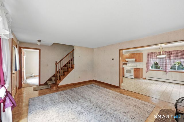 55 Edwards Street, Manchester, CT 06042