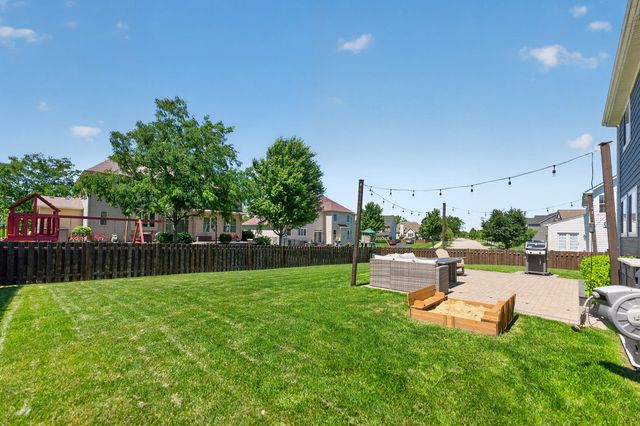 162 Hibiscus Lane, Elgin, IL 60124