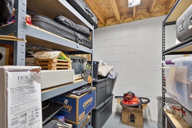 10001 Forestedge, Miamisburg, OH 45342