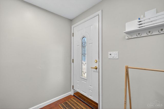 10001 Forestedge, Miamisburg, OH 45342