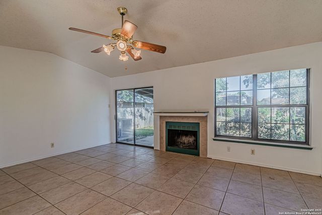 9402 Valley Moss, San Antonio, TX 78250