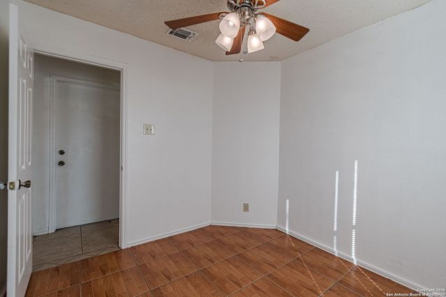 9402 Valley Moss, San Antonio, TX 78250