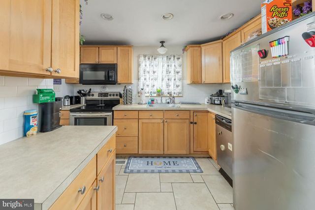 900 E MAIN ST, Millville, NJ 08332