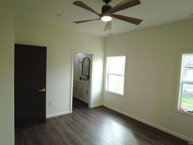 444 S 4TH Street, Mitchell, IN 47446