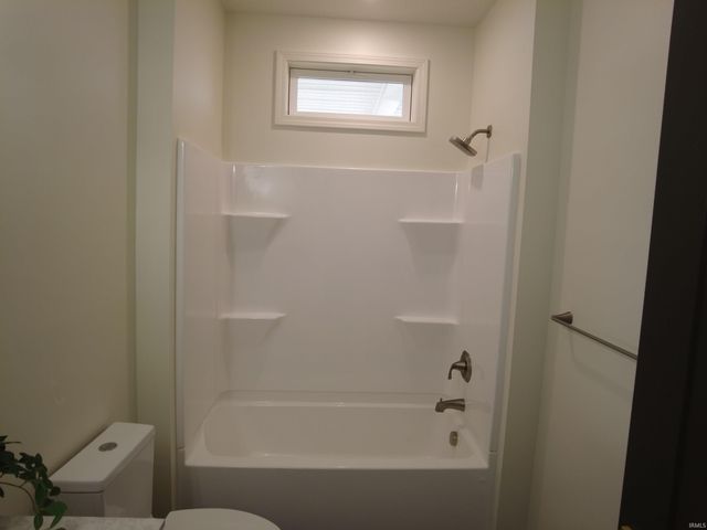444 S 4TH Street, Mitchell, IN 47446