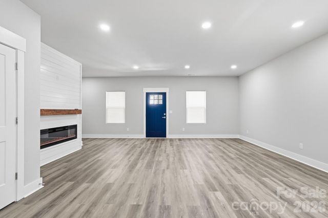 208 Wylie Park Road, Lancaster, SC 29720