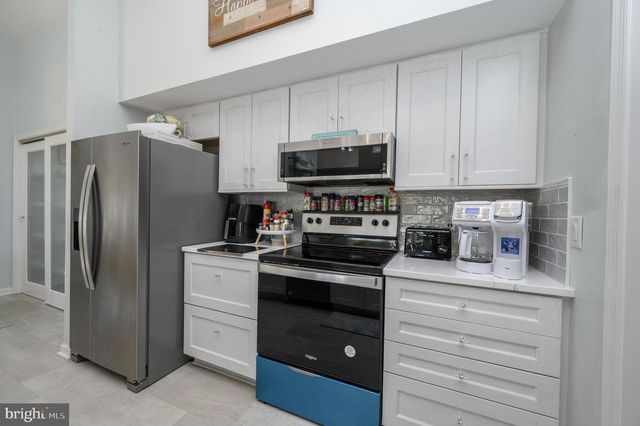 30 ATLANTIS BLVD, Tuckerton, NJ 08087