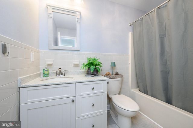 30 ATLANTIS BLVD, Tuckerton, NJ 08087