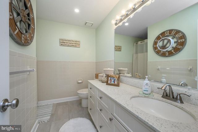 30 ATLANTIS BLVD, Tuckerton, NJ 08087