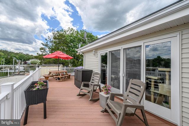 30 ATLANTIS BLVD, Tuckerton, NJ 08087