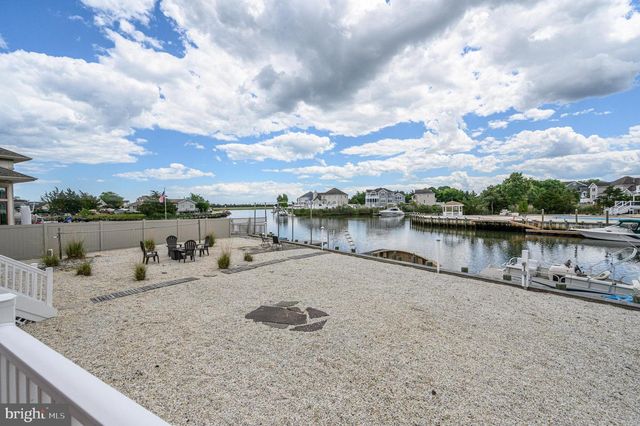 30 ATLANTIS BLVD, Tuckerton, NJ 08087