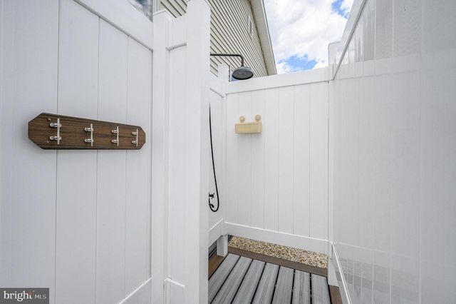 30 ATLANTIS BLVD, Tuckerton, NJ 08087