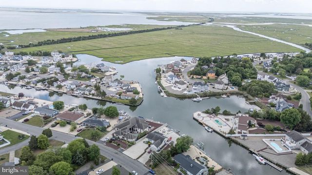 30 ATLANTIS BLVD, Tuckerton, NJ 08087
