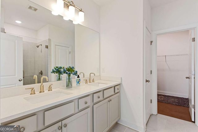 2527 Figaro Drive 214, Atlanta, GA 30339