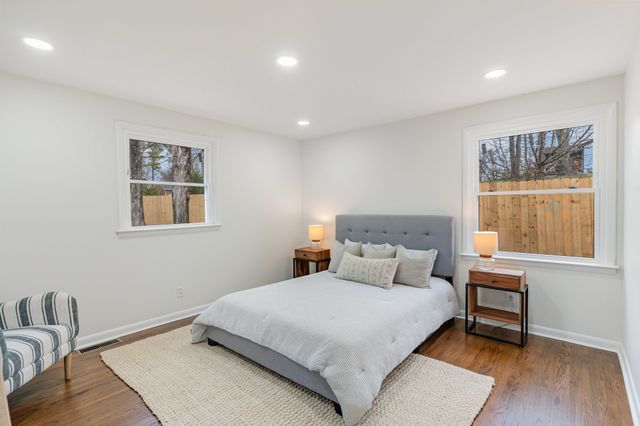 233 Haywood Ln, Nashville, TN 37211