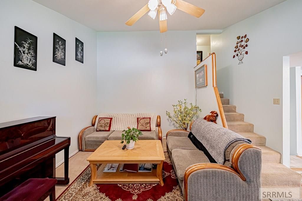Image 10 of property listing at 832 Wildrose Lane, Blackfoot, ID 83221