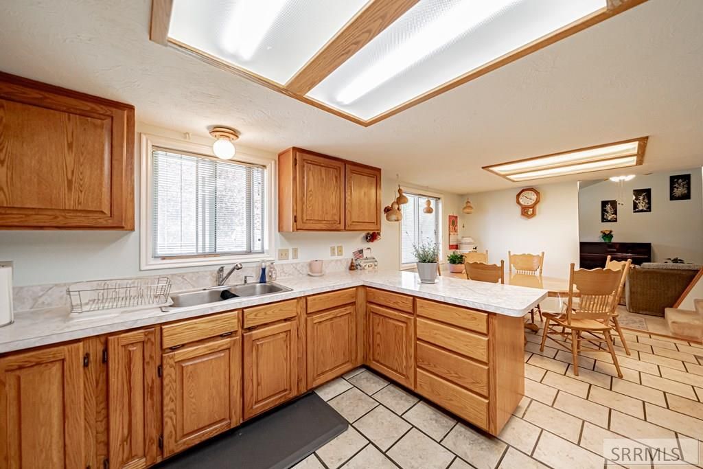 Image 18 of property listing at 832 Wildrose Lane, Blackfoot, ID 83221