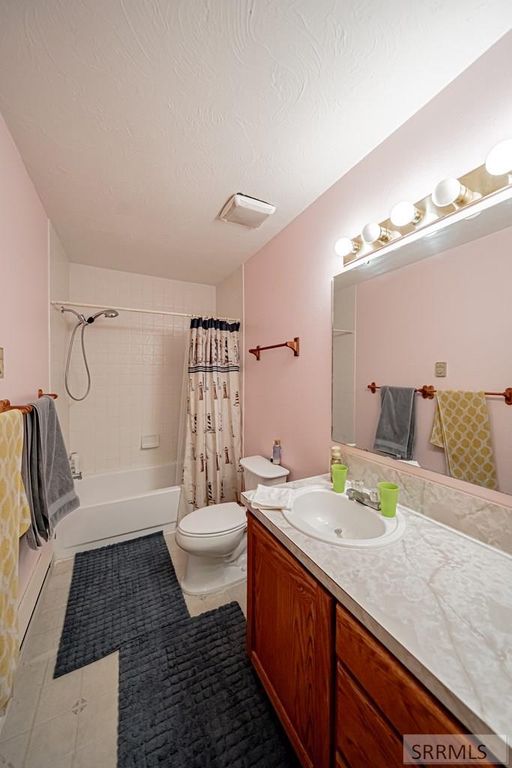 Image 32 of property listing at 832 Wildrose Lane, Blackfoot, ID 83221