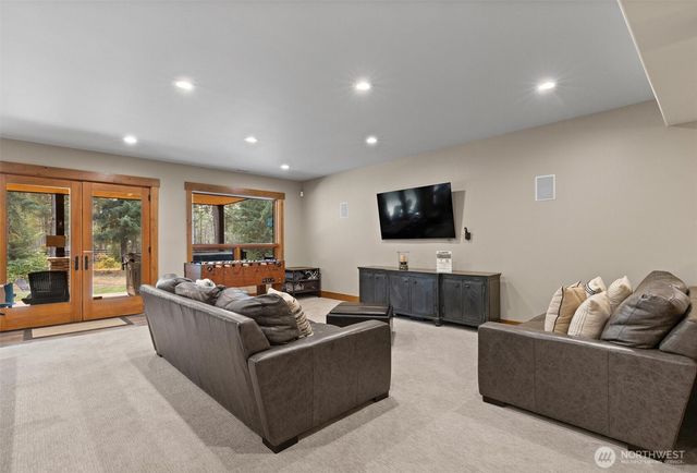 251 Evergreen Valley Loop Road, Ronald, WA 98940