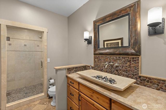 251 Evergreen Valley Loop Road, Ronald, WA 98940