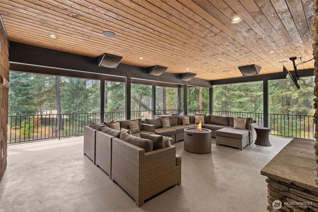 251 Evergreen Valley Loop Road, Ronald, WA 98940