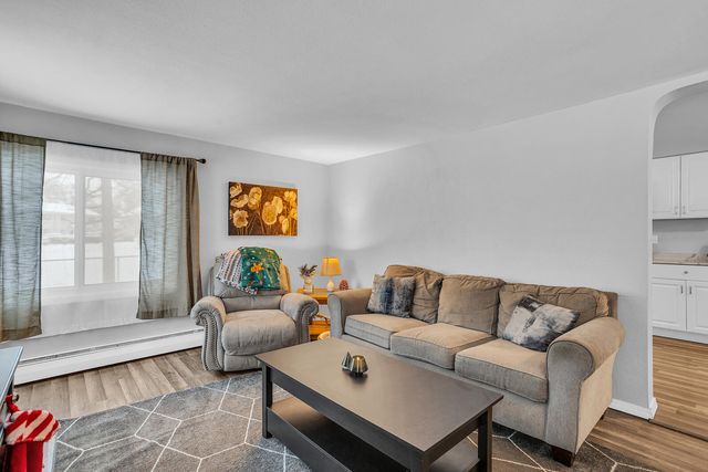 1410 Rowena Lane, Jackson City, MI 49202