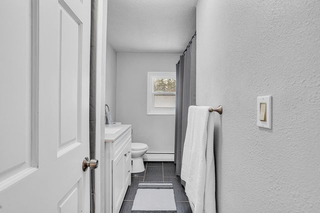 1410 Rowena Lane, Jackson City, MI 49202