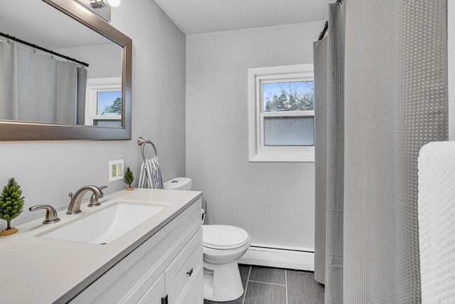 1410 Rowena Lane, Jackson City, MI 49202